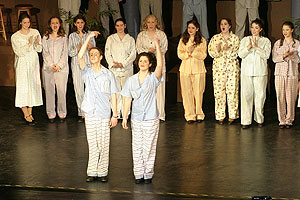 'Pajama Game' play